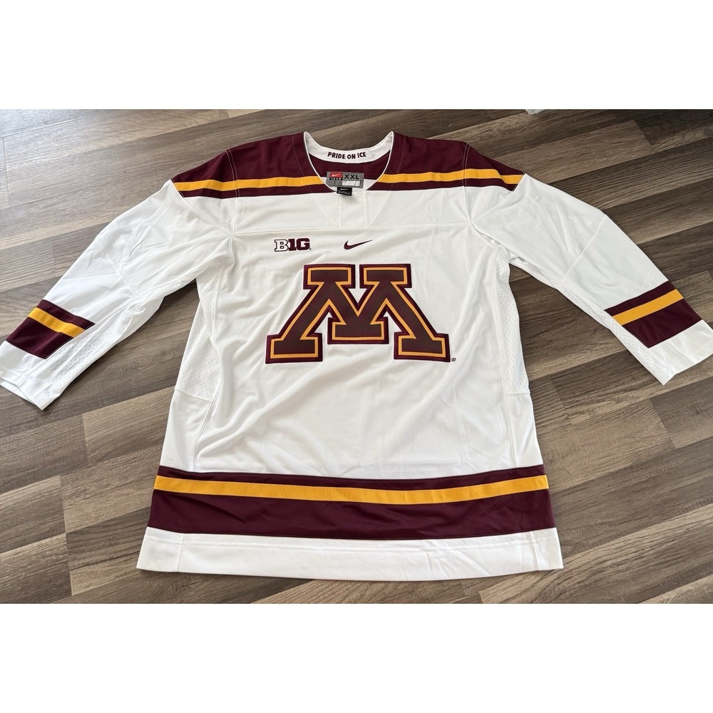 NIKE University of Minnesota Golden Gophers Hockey Jersey Size 2XL - White